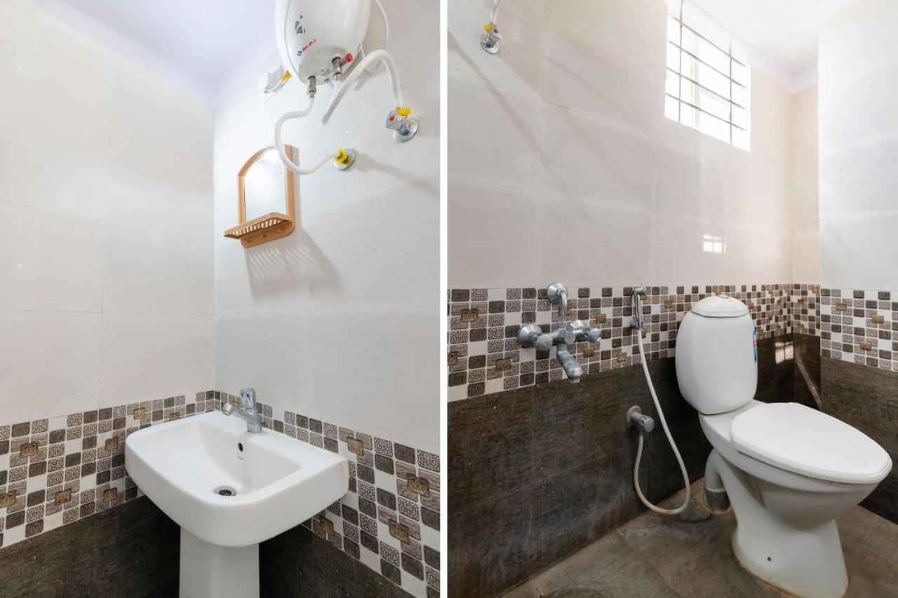 Oyo 49073 Whitefield Comforts Hotel Бангалор Екстериор снимка